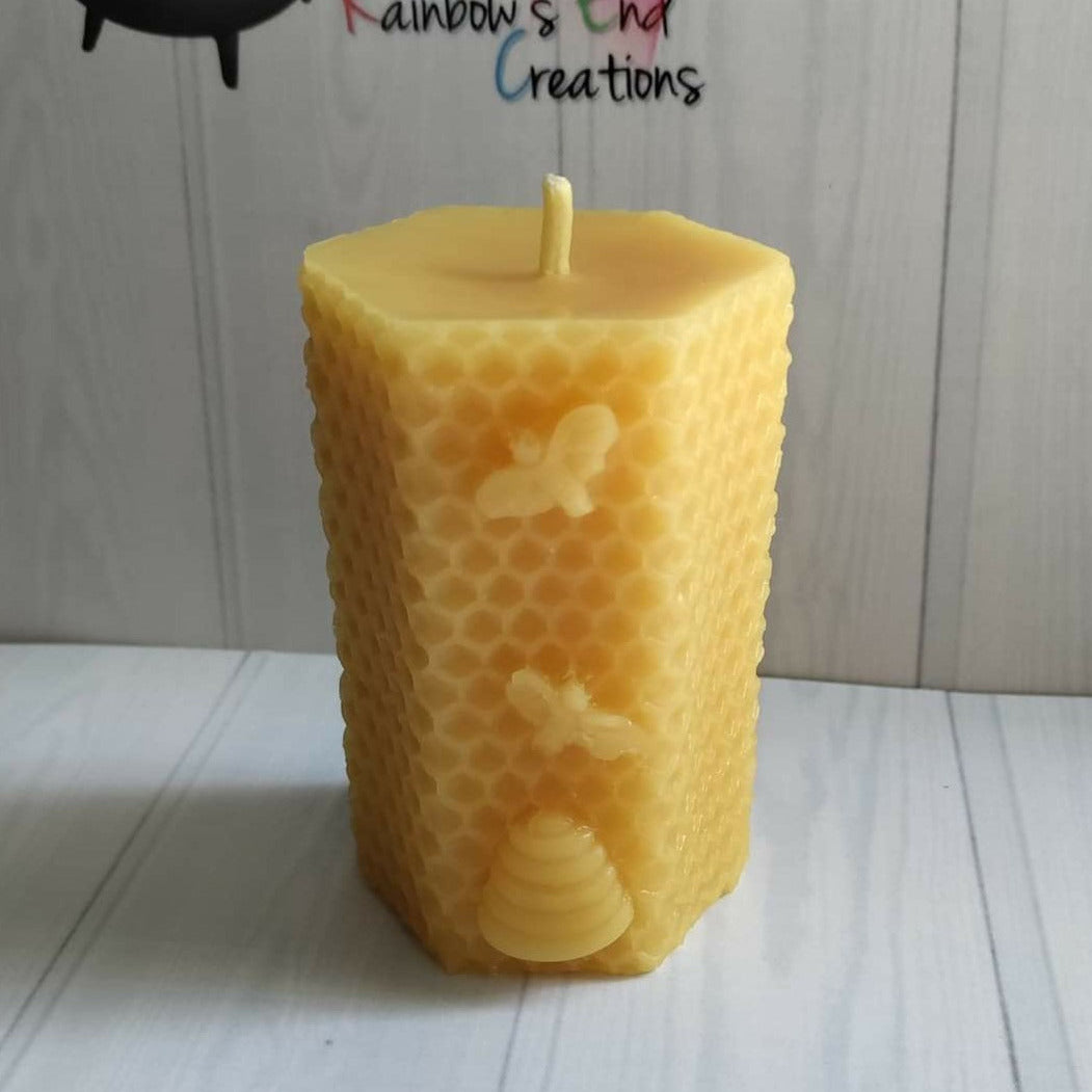 Small honeycomb natural beeswax candle - Unboxed